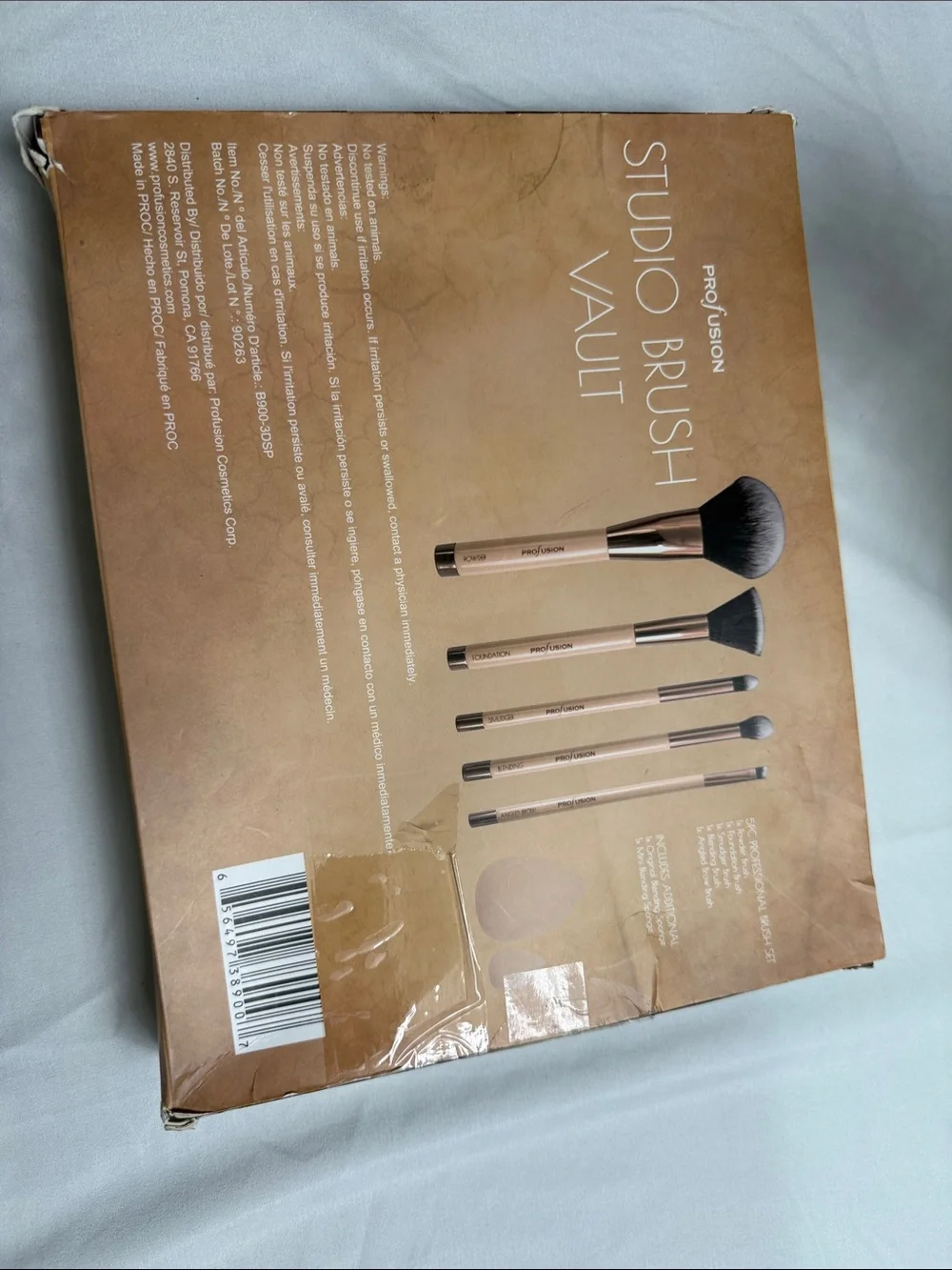 Profusion Cosmetics Beige and Rose Gold Studio Brush Vault Set